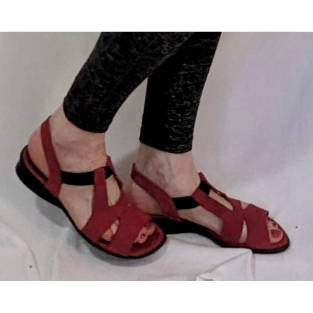 ARCHE Red Sandals Size 39 aka around size 8 - Picture 2 of 9